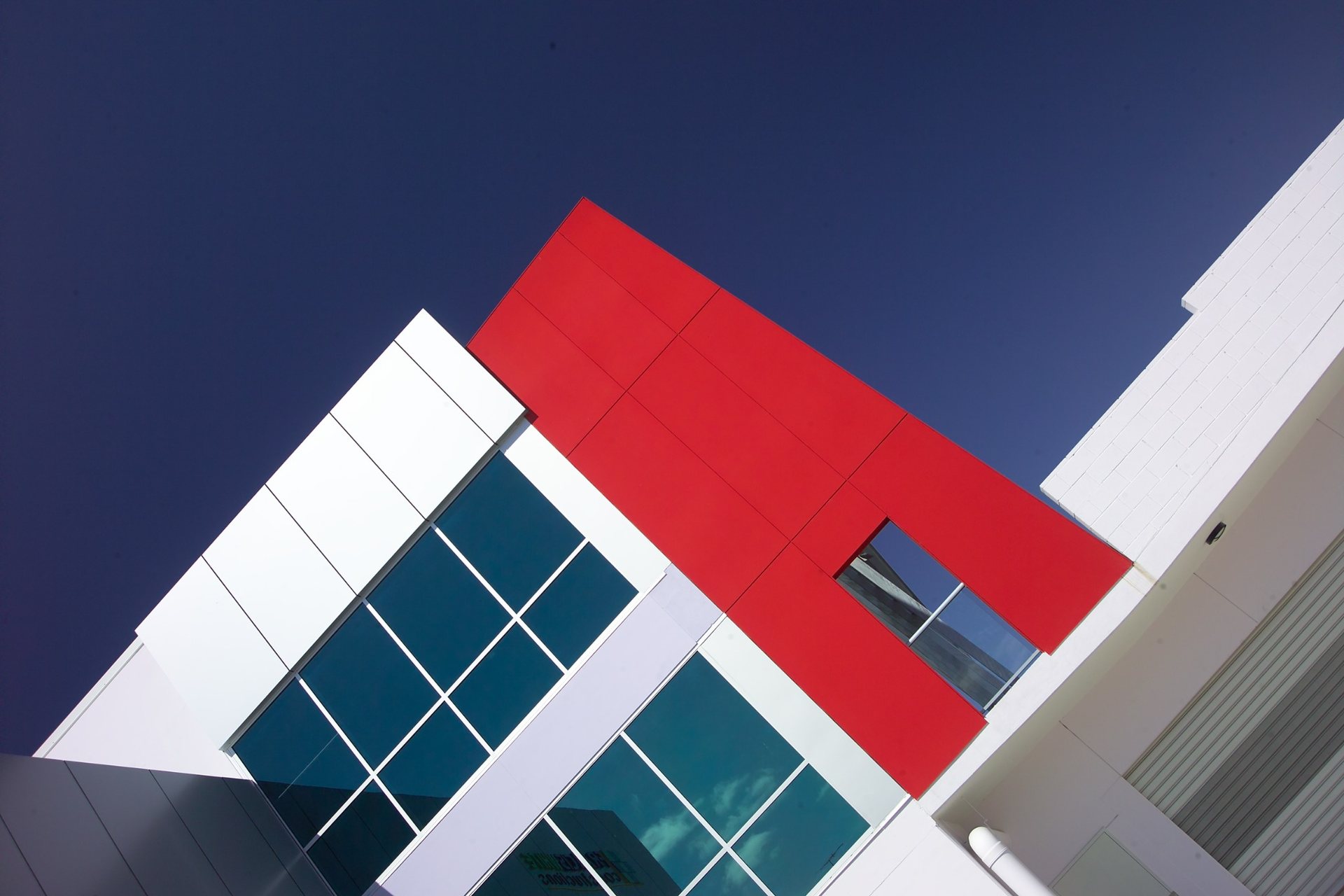 Contemporary architecture at Metroplex on Gateway